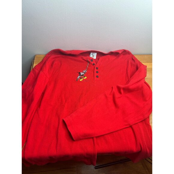 Mickey Mouse with rope winter red long sleeve shirt size XL men’s Mickey and co - Picture 3 of 6